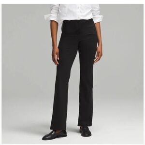 Smooth Fit Pull-On High-Rise Pant Regular